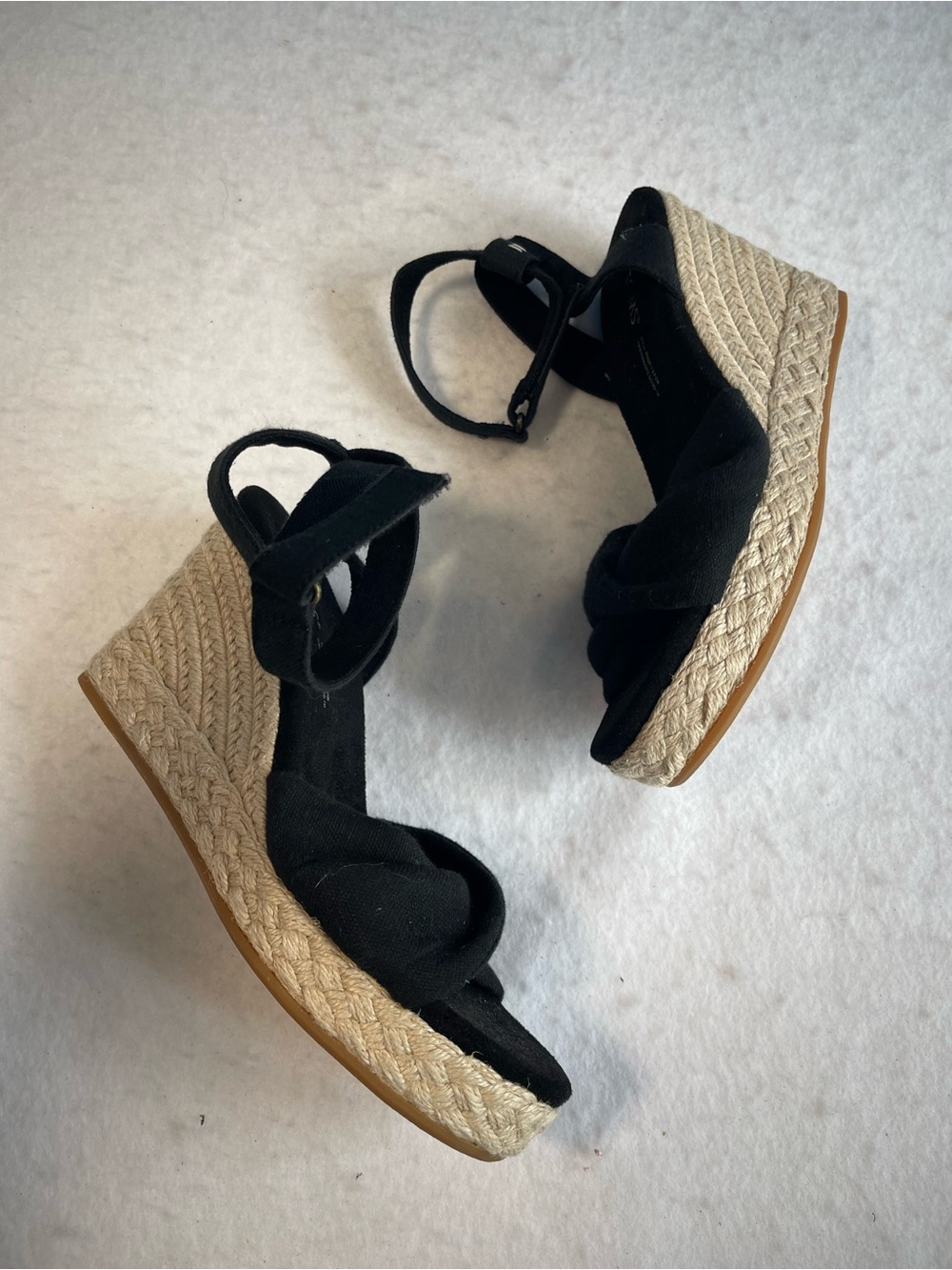TOMS Black Canvas Espadrille Wedge Sandals Ankle Strap Women’s 7.5 - Picture 6 of 12